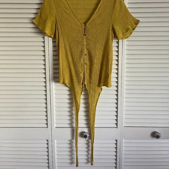 The Impeccable Pig v neck short sleeve blouse yellow women’s small - Picture 11 of 15